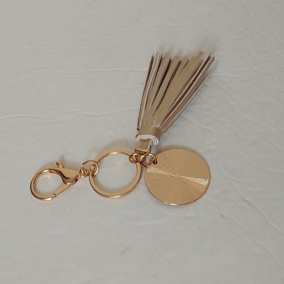 Purse Key Charm Bachelorette Party I DO CREW Metal Tassel Gift Gold Tone - Picture 2 of 3